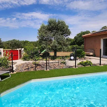 Familliale Au Calme Sans Vis A Vis, Bbq, Piscine Privee, Proche De La Saint-Thibery